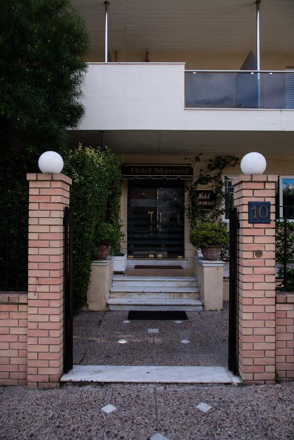 Hotel Maroussi Atenas Quarto foto